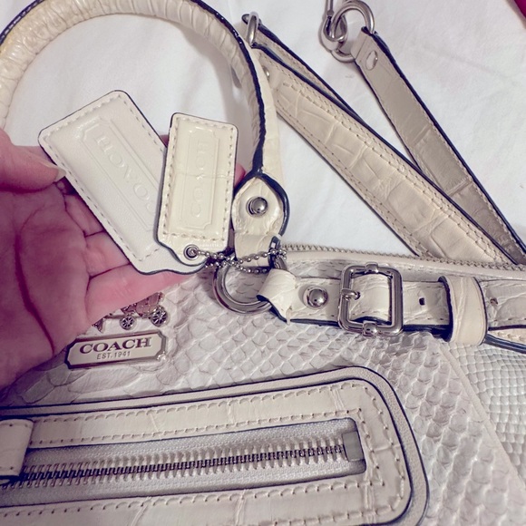 Coach Exotic white satchel crossbody bag #19635 - Picture 4 of 15